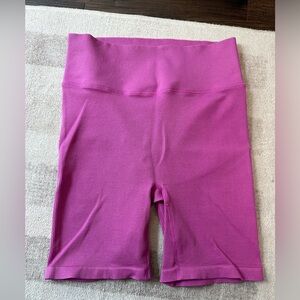 J.Crew StretchSculpt Fuchsia Ribbed High Rise Biker Shorts (Size L)